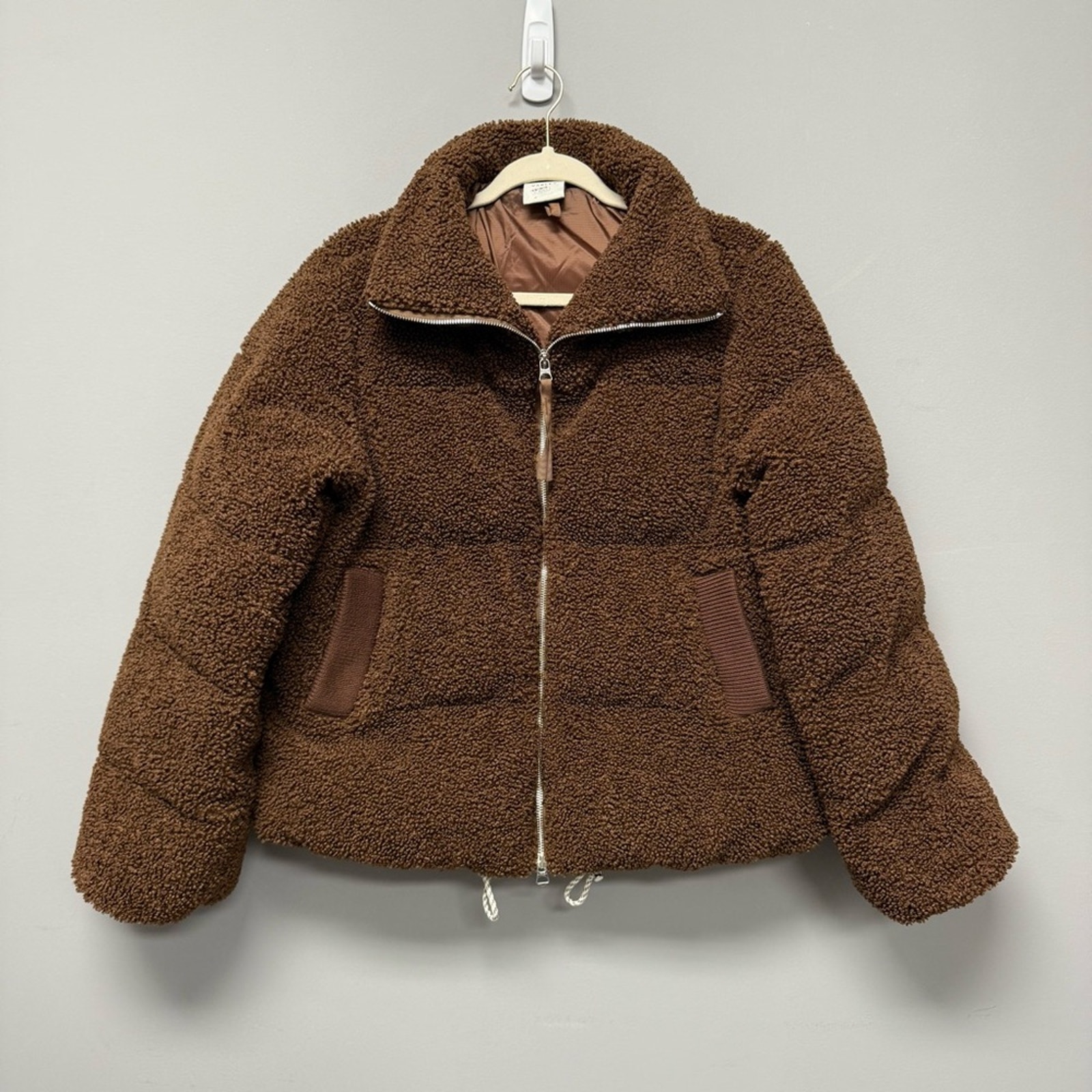 Varley Wilkins Boucle Sherpa Puffer Jacket Chestnut — image 2 of 5
